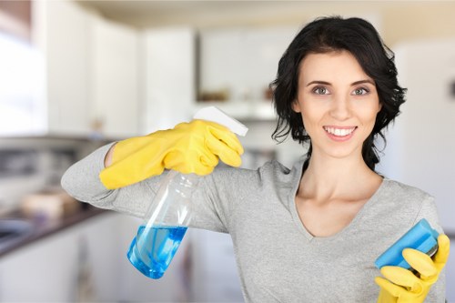 Final review of a resolved cleaning complaint