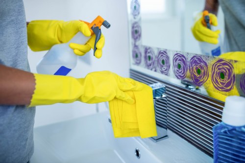 Office cleaning service in Islington workspace